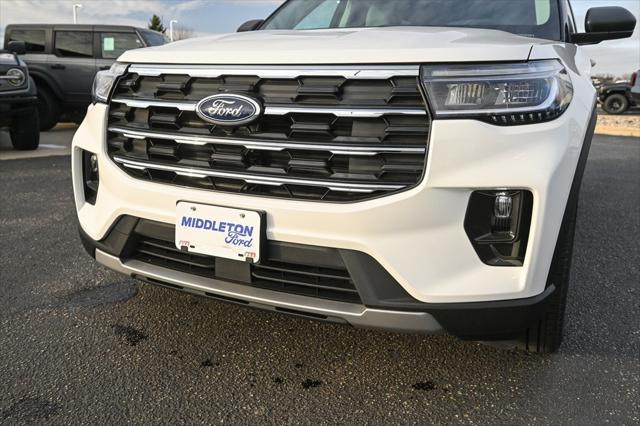 new 2025 Ford Explorer car, priced at $47,902