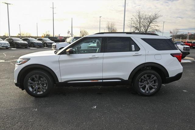 new 2025 Ford Explorer car, priced at $47,902