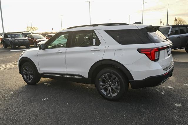 new 2025 Ford Explorer car, priced at $47,902