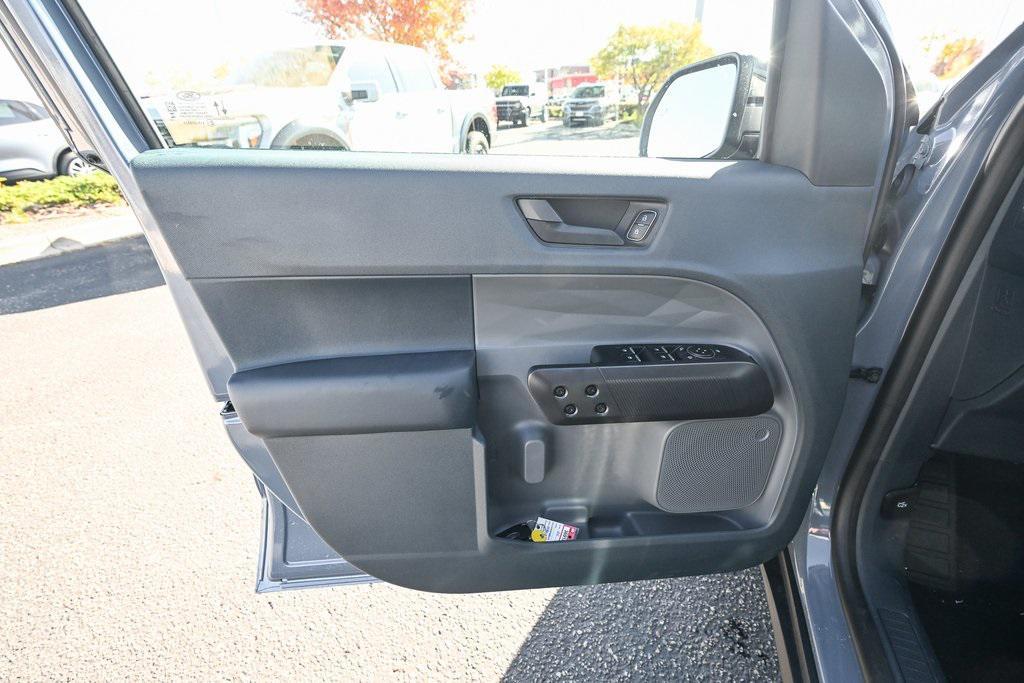 new 2025 Ford Maverick car, priced at $35,145