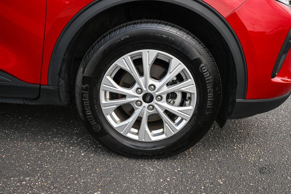 used 2023 Ford Escape car, priced at $24,442
