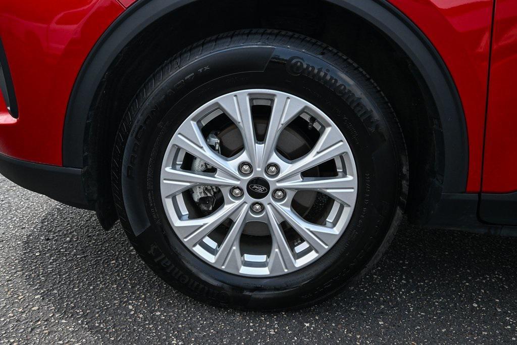 used 2023 Ford Escape car, priced at $24,442
