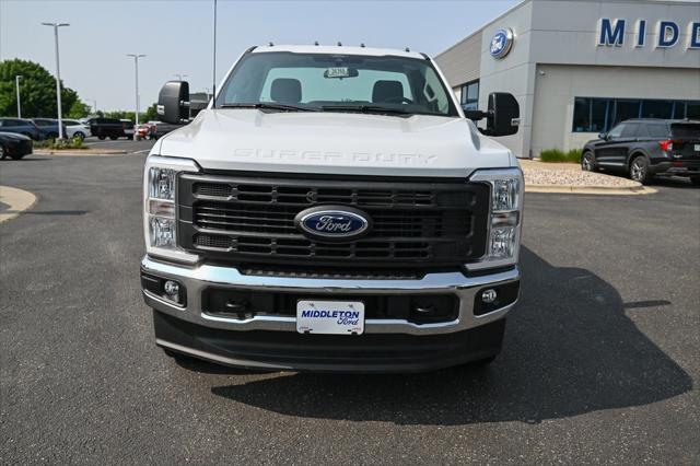 new 2024 Ford F-250 car, priced at $45,626