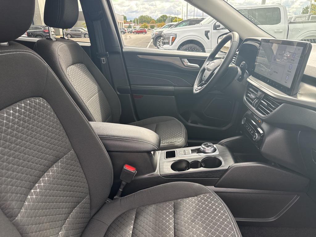 used 2023 Ford Escape car, priced at $24,981