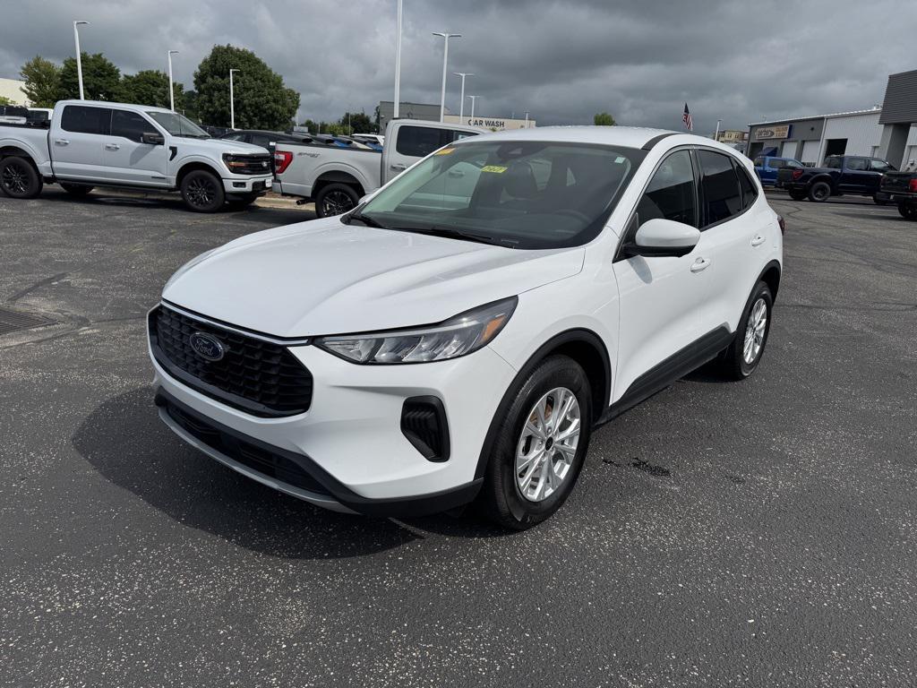 used 2023 Ford Escape car, priced at $24,442