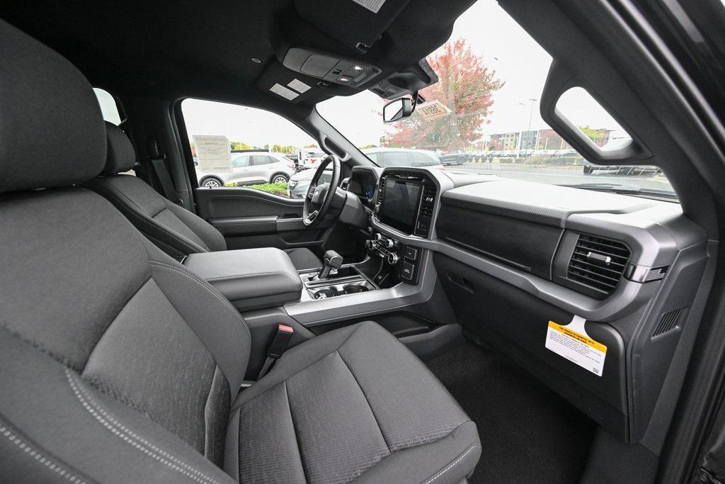 new 2025 Ford F-150 car, priced at $61,540