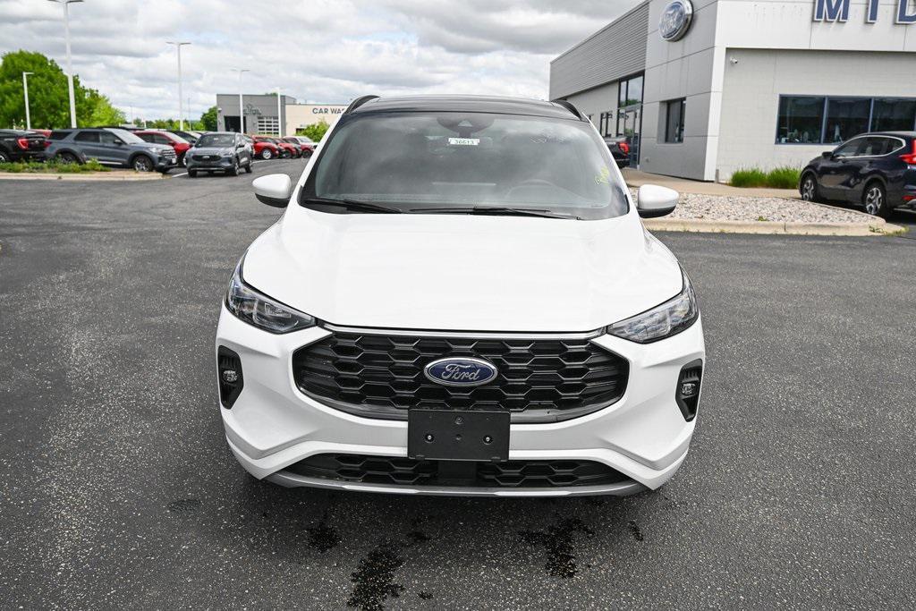 new 2025 Ford Escape car, priced at $37,044