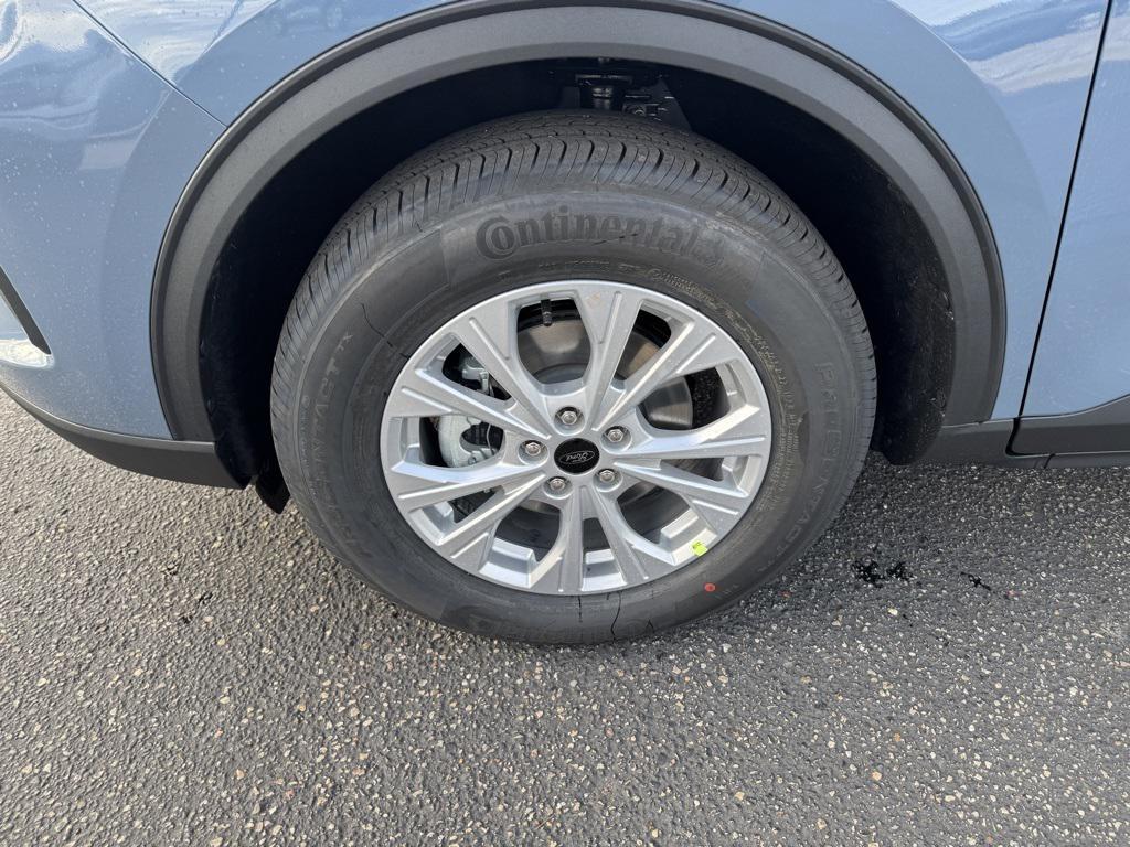 new 2026 Ford Escape car, priced at $32,479