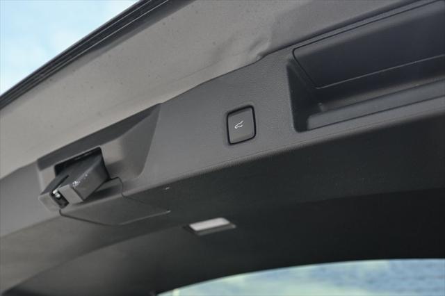 new 2025 Ford Escape car, priced at $29,799
