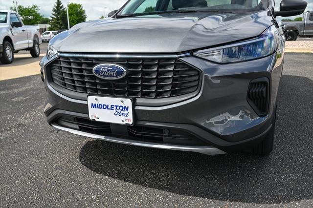 new 2025 Ford Escape car, priced at $29,799