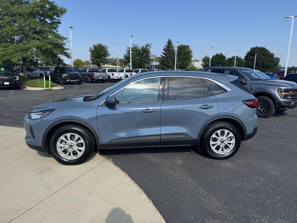 used 2023 Ford Escape car, priced at $24,981