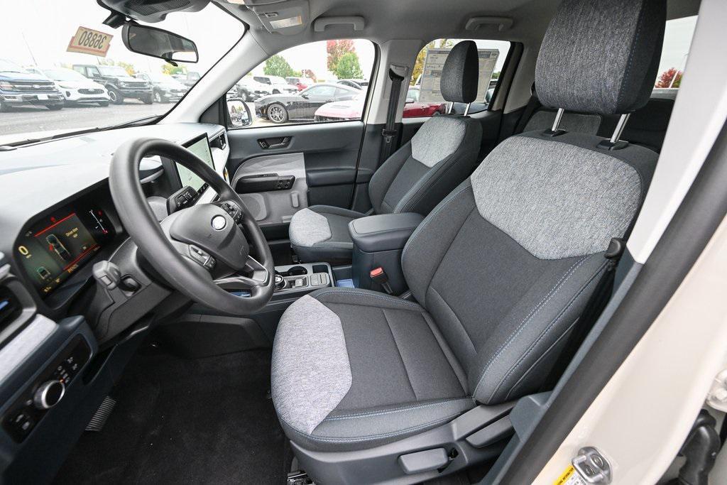 new 2025 Ford Maverick car, priced at $33,270