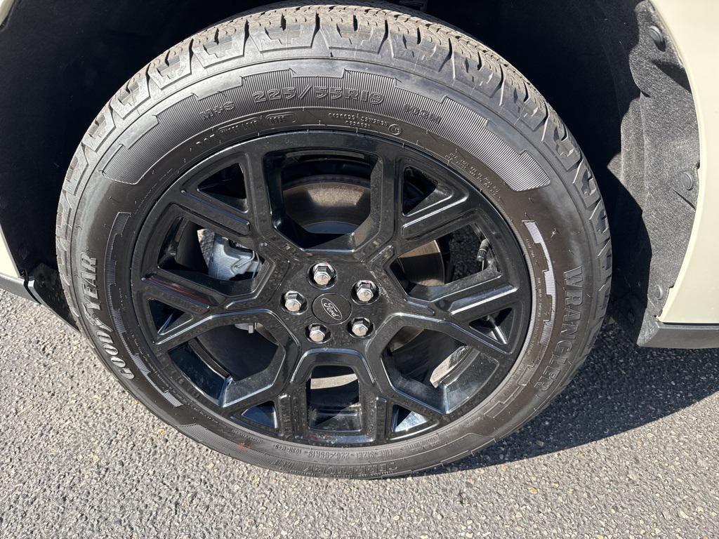 used 2025 Ford Maverick car, priced at $32,981