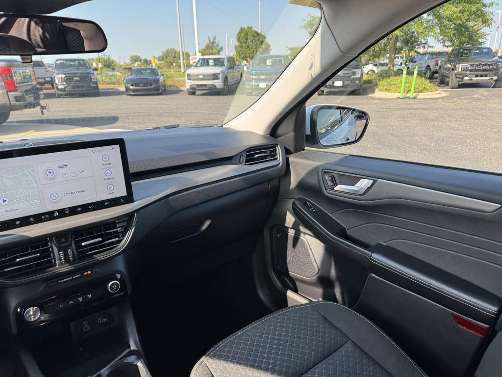 used 2023 Ford Escape car, priced at $26,881