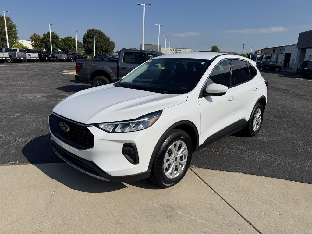 used 2023 Ford Escape car, priced at $26,881