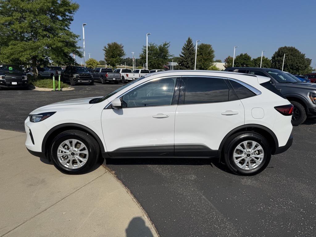 used 2023 Ford Escape car, priced at $26,881