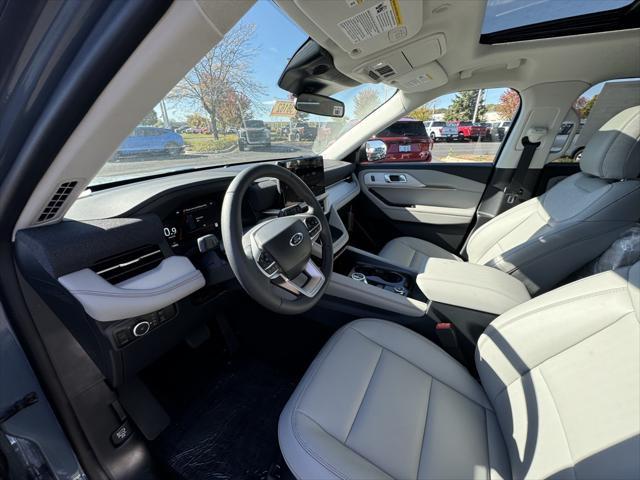 new 2025 Ford Explorer car, priced at $46,732