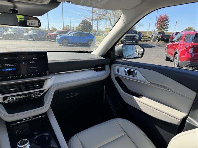 new 2025 Ford Explorer car, priced at $46,732