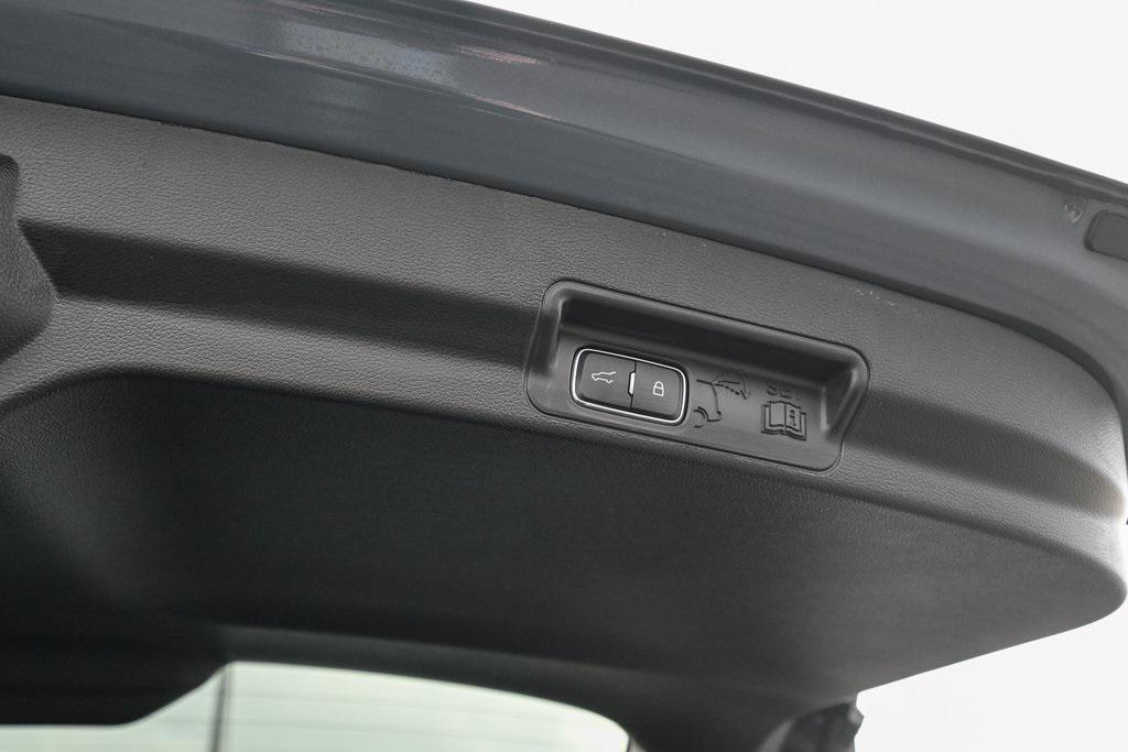 new 2025 Ford Explorer car, priced at $44,476