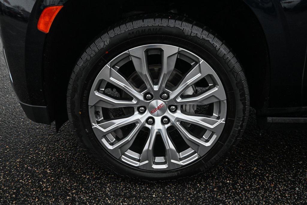 used 2023 GMC Yukon XL car, priced at $63,881