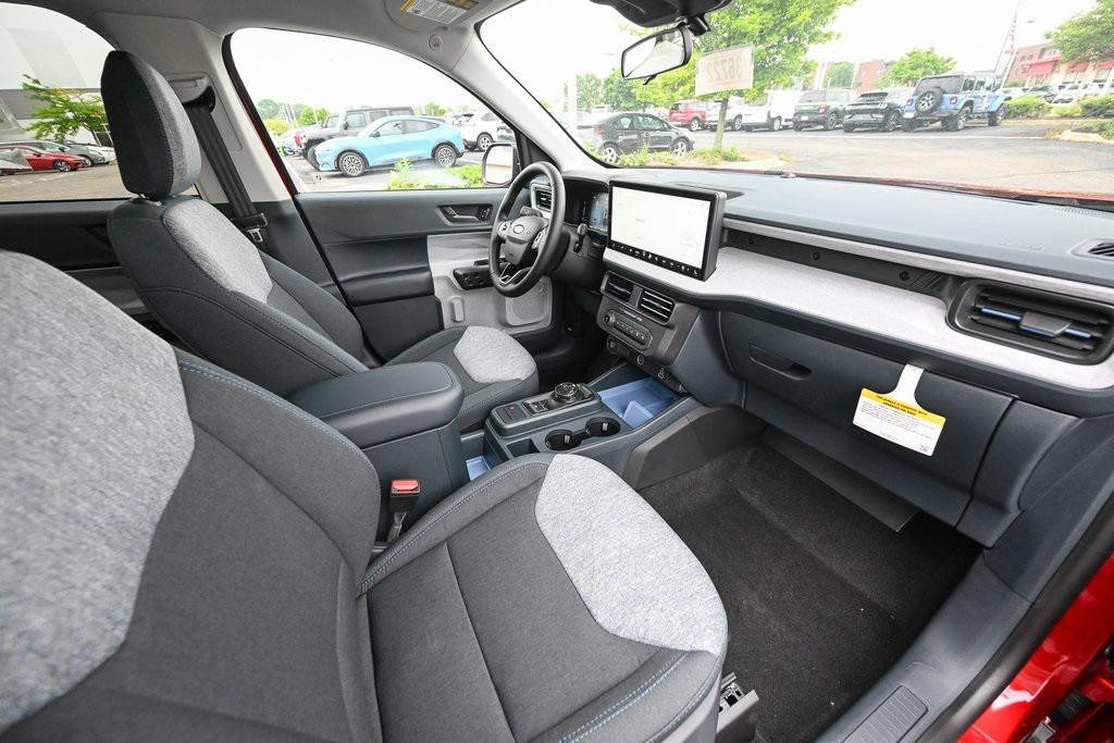new 2025 Ford Maverick car, priced at $35,550