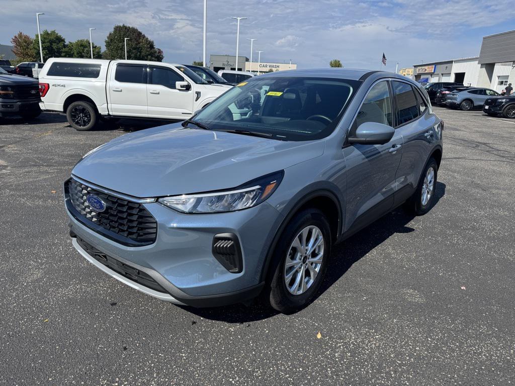 used 2023 Ford Escape car, priced at $26,971