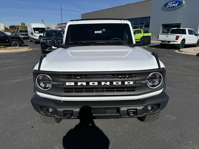 new 2024 Ford Bronco car, priced at $43,976