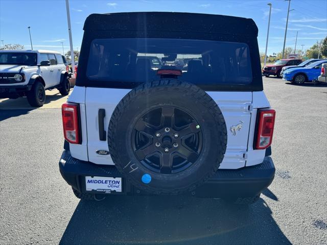 new 2024 Ford Bronco car, priced at $43,976