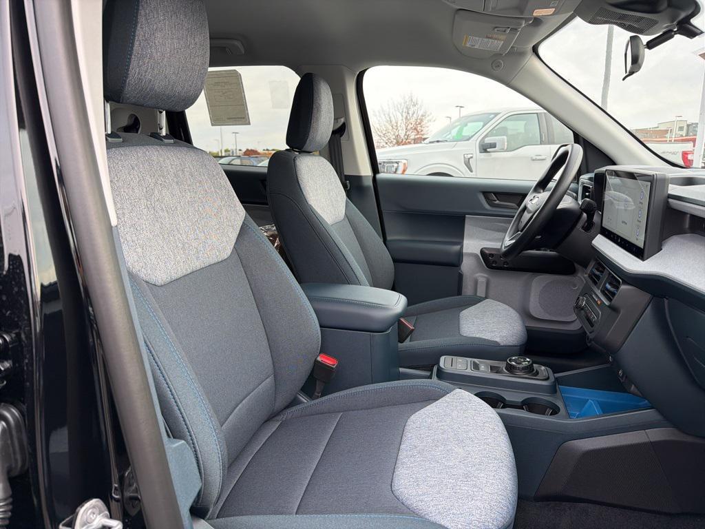 new 2025 Ford Maverick car, priced at $32,435