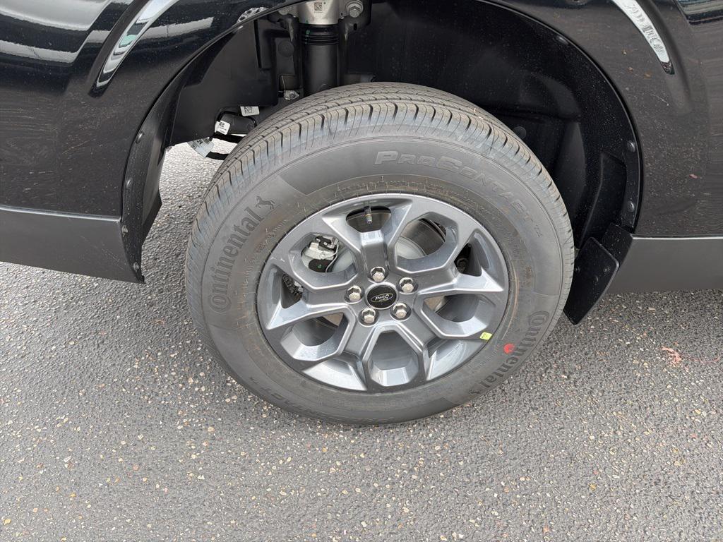 new 2025 Ford Maverick car, priced at $32,435