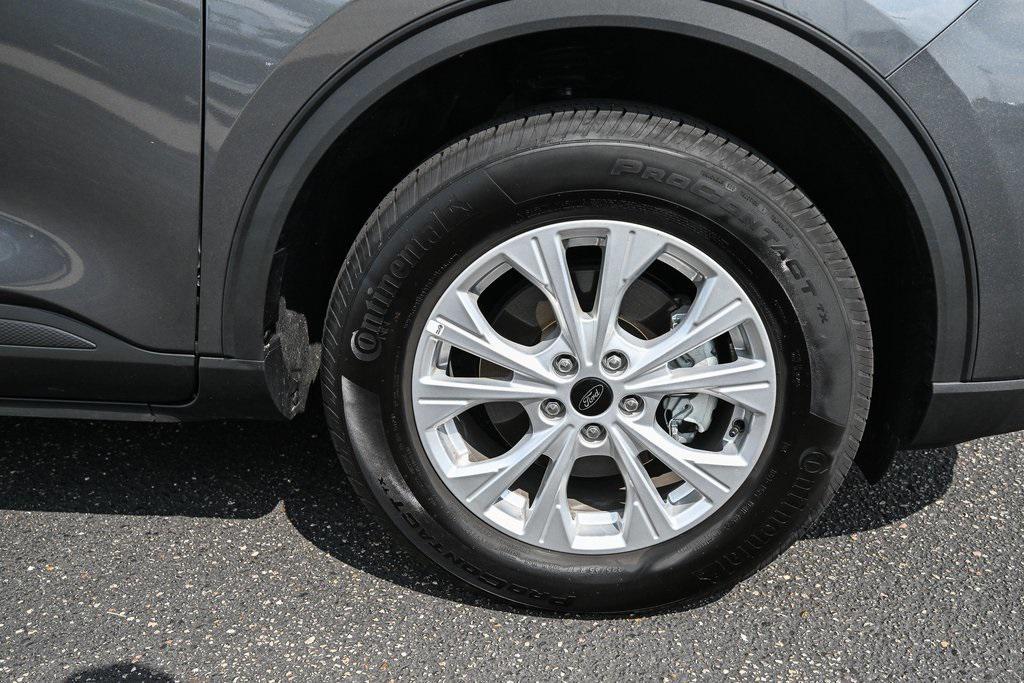 new 2025 Ford Escape car, priced at $26,749