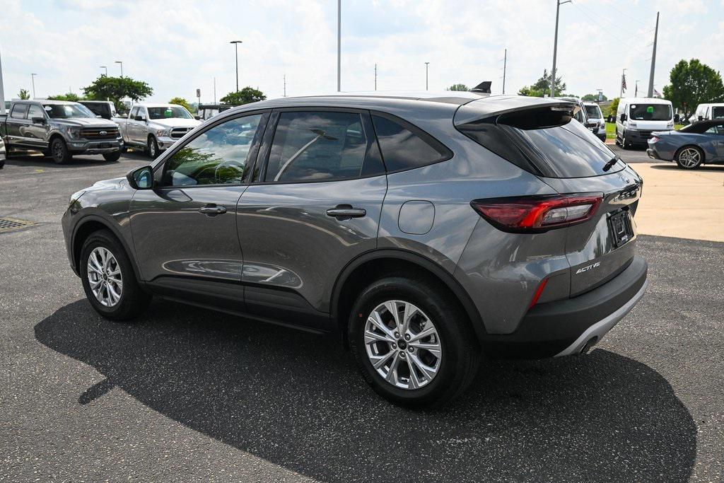 new 2025 Ford Escape car, priced at $26,749