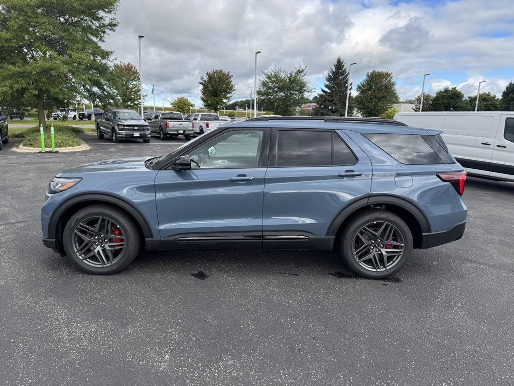 new 2025 Ford Explorer car, priced at $59,744