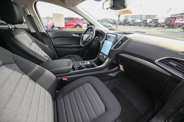 new 2024 Ford Edge car, priced at $33,976