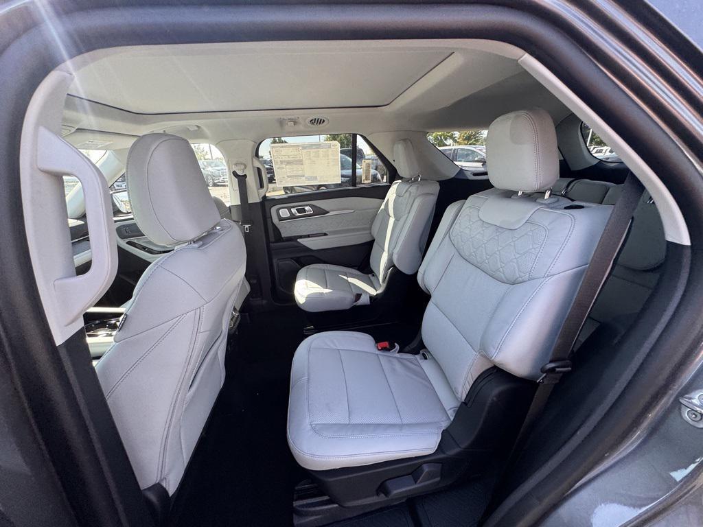 new 2025 Ford Explorer car, priced at $59,800