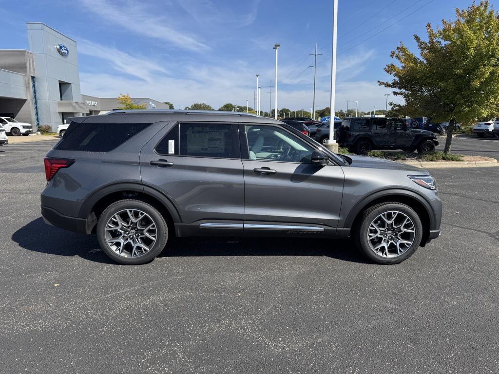 new 2025 Ford Explorer car, priced at $59,800