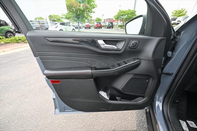 new 2025 Ford Escape car, priced at $38,472