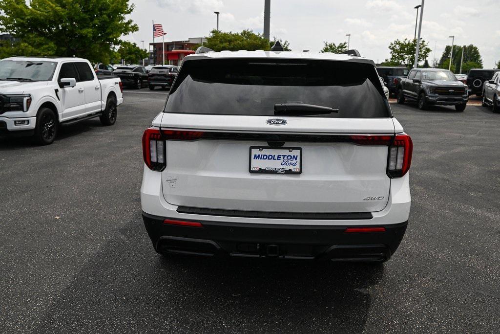 new 2025 Ford Explorer car, priced at $47,491