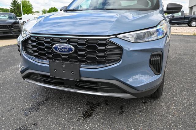 new 2025 Ford Escape car, priced at $36,118