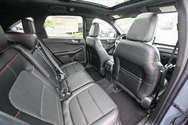 new 2025 Ford Escape car, priced at $36,118