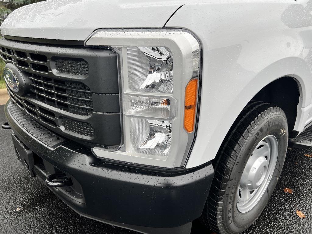 new 2023 Ford F-250 car, priced at $38,767