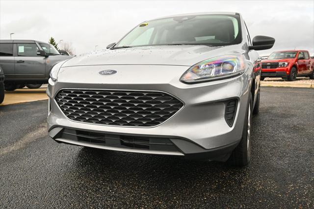 used 2022 Ford Escape car, priced at $22,647