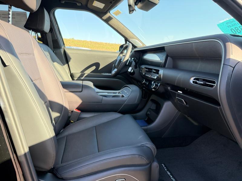 new 2026 Hyundai Palisade Hybrid car, priced at $60,869