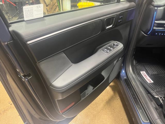 new 2025 Hyundai Santa Fe car, priced at $47,594