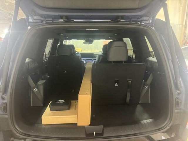 new 2025 Hyundai Santa Fe car, priced at $47,594