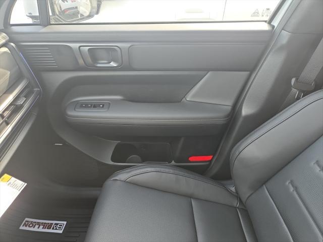 new 2025 Hyundai SANTA FE HEV car, priced at $50,964