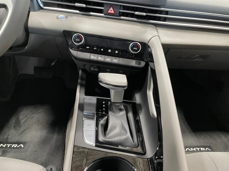 new 2025 Hyundai ELANTRA HEV car, priced at $27,179