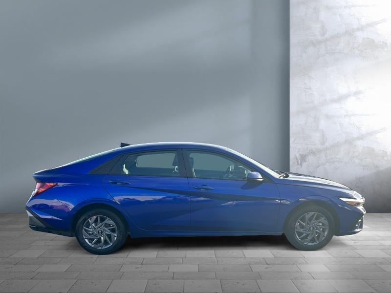 new 2024 Hyundai Elantra car, priced at $22,995