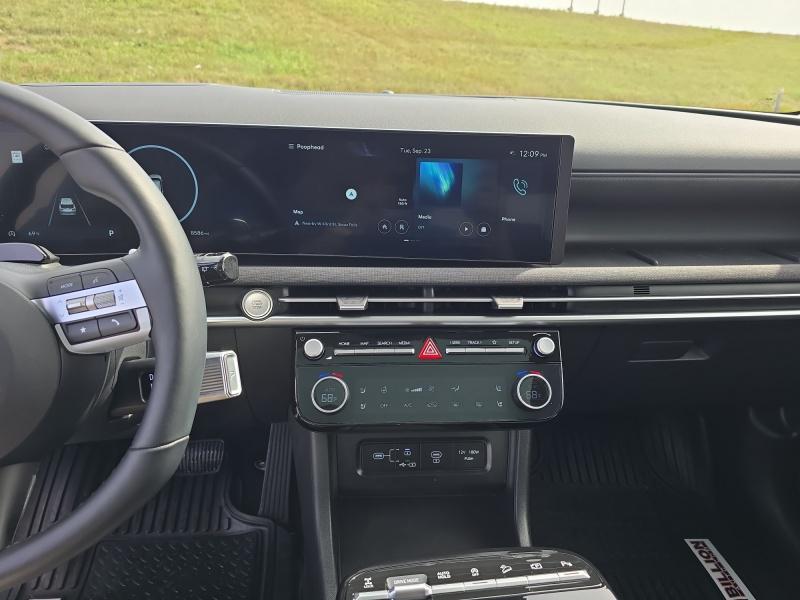 used 2025 Hyundai Tucson car, priced at $35,995