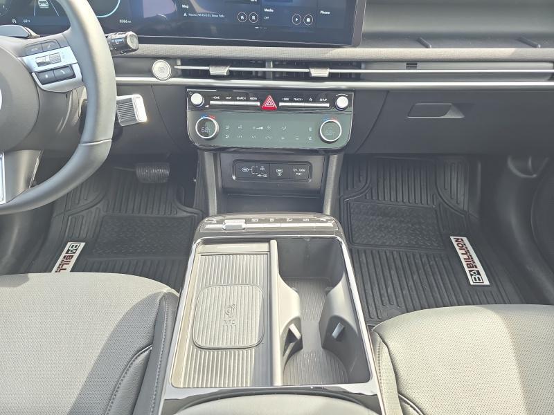 used 2025 Hyundai Tucson car, priced at $35,995